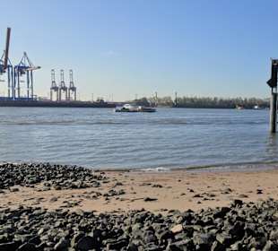 Impressionen vom Elbstrand bei Oevelgönne