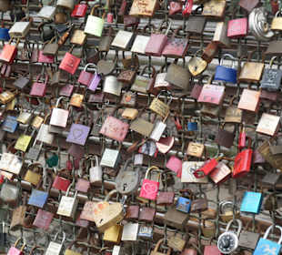 Liebesschlösser auf der Hohenzollernbrücke