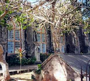 Alte Kirche mit Familiengruft