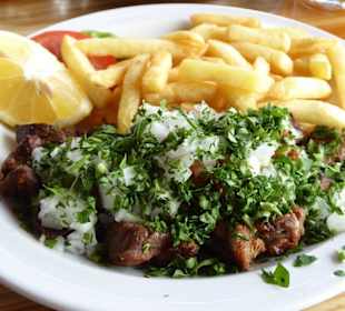 Arapis Coral Bay Restaurant und strand 