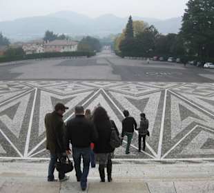 Blick von der Kirche aus Possagno