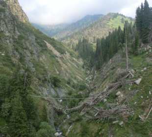 Almaty Skigebiet Chimbulak Auffahrt zum Skigebiet