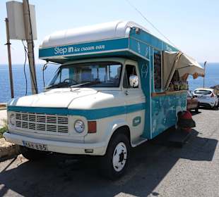 Glace stand bei blue grotto 