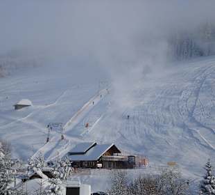 Stübenwasenskilift mit Beschneiungsanlage