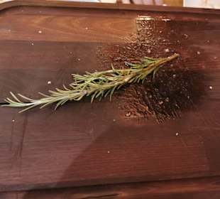 Rest vom Rib Eye Steak 500 g für 65,- €