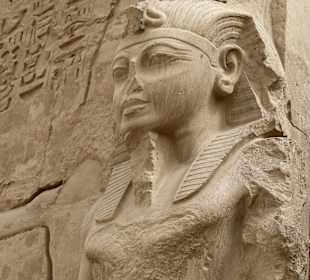 Statue von Ramses II