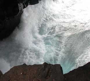 Brandung in einem "Kessel"