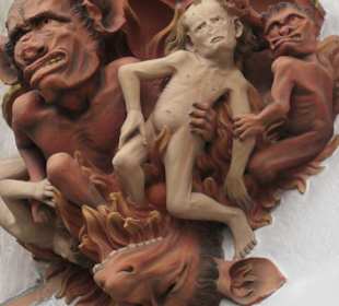 Die Deutschhauskirche in Würzburg (linksmainisch)