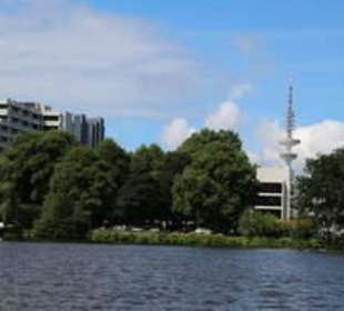 Blick zum Fernsehturm