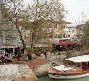 Blick von der Brücke zum Dolunay