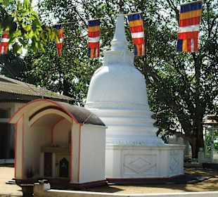 Tempel bei Ambalangoda