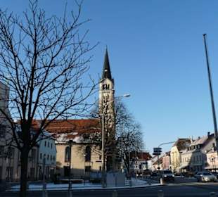Stadtplatz in der Wintersonne