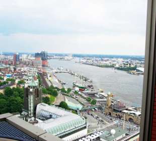 Blick zum Hafen City