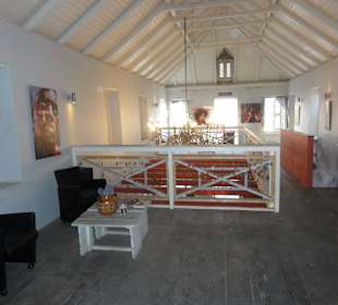 Plätze im 1. Stockwerk des Restaurants