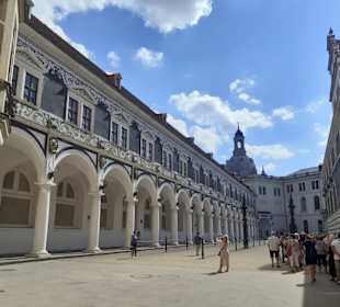 1/13 Sehr schönes Residenzschloss in Dresden!