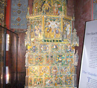 Kachelofen im Wohnzimmer