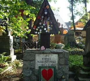 Stare, zabytkowe nagrobki