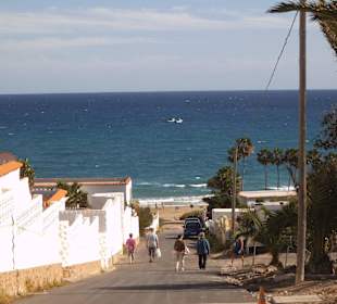 Auf dem Weg zum Hotelstrand