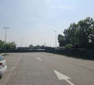 Gardaland Sealife Parkplatz