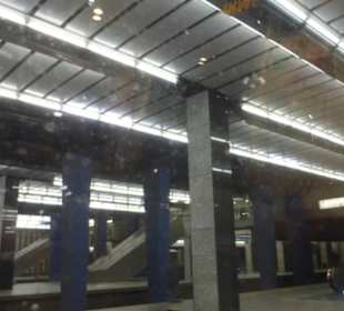 Am Bahnsteig - Zugfahrt nach Gdańsk (Danzig)