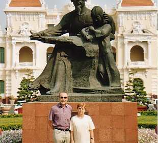 Ho Chi Minh Denkmal