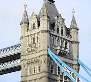 Tower Bridge Impression