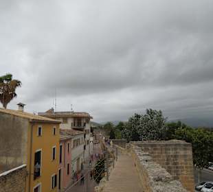 Begehbare Stadtmauer