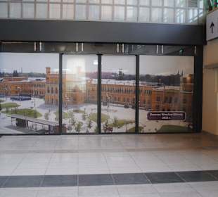 Widok dworca już po remoncie w 2012 roku.