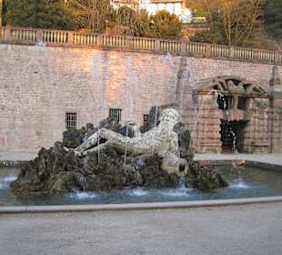 Brunnen am Schloss