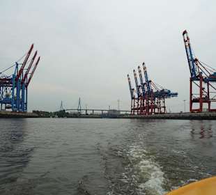 Köhlbrandbrücke mit Terminal Burchardkai