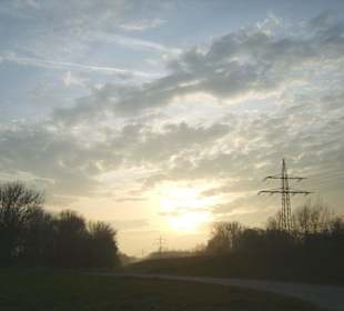 Sonnenuntergang an der Staustufe in Plattling