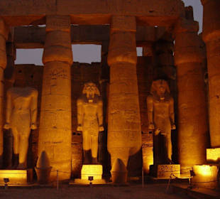 Abends im Luxor-Tempel