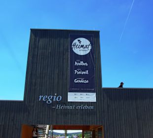 Info mit Aussichtsplattform