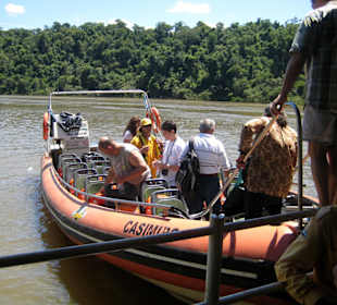 Bootsfahrt bei Iguacu-Wasserfällen Argent.Seite