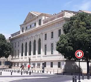Nimes