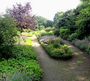 Spaziergang durch den Dorfgarten Dötlingen