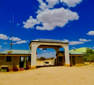 Sala Gate, Tsavo East
