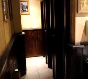 Restaurant Road Stop