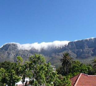 Tafelberg mit Wolkendecke