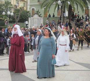 Mittelalterlicher Umzug in Villaputzu