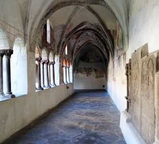 Im Kreuzgang des Domes von Brixen