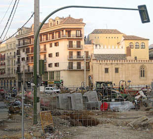 Baustelle auf dem Weg zur Kathedrale