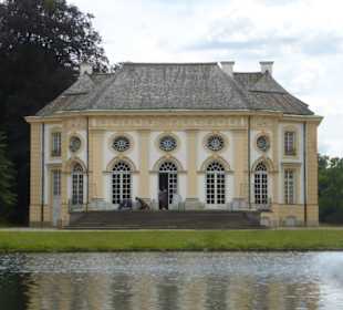 Blick über den Badenburger See zur Badenburg