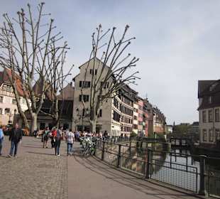 Altstadt Straßburg im Frühling
