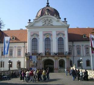 Eingang des Schlosses