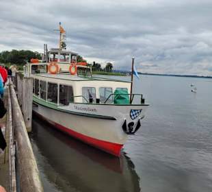 Fahrt auf die Fraueninsel mit der Maximilian