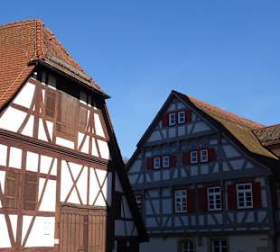 Altes Pfarrhaus mit Scheuer