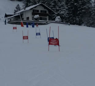 Skirennen für die kleinen Kinder