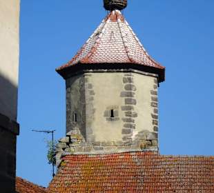 Der Storchenturm am Rande der Altstadt