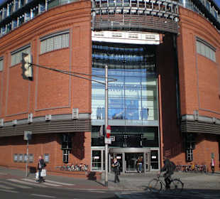 Eingang an der Ecke K.Jadwigii